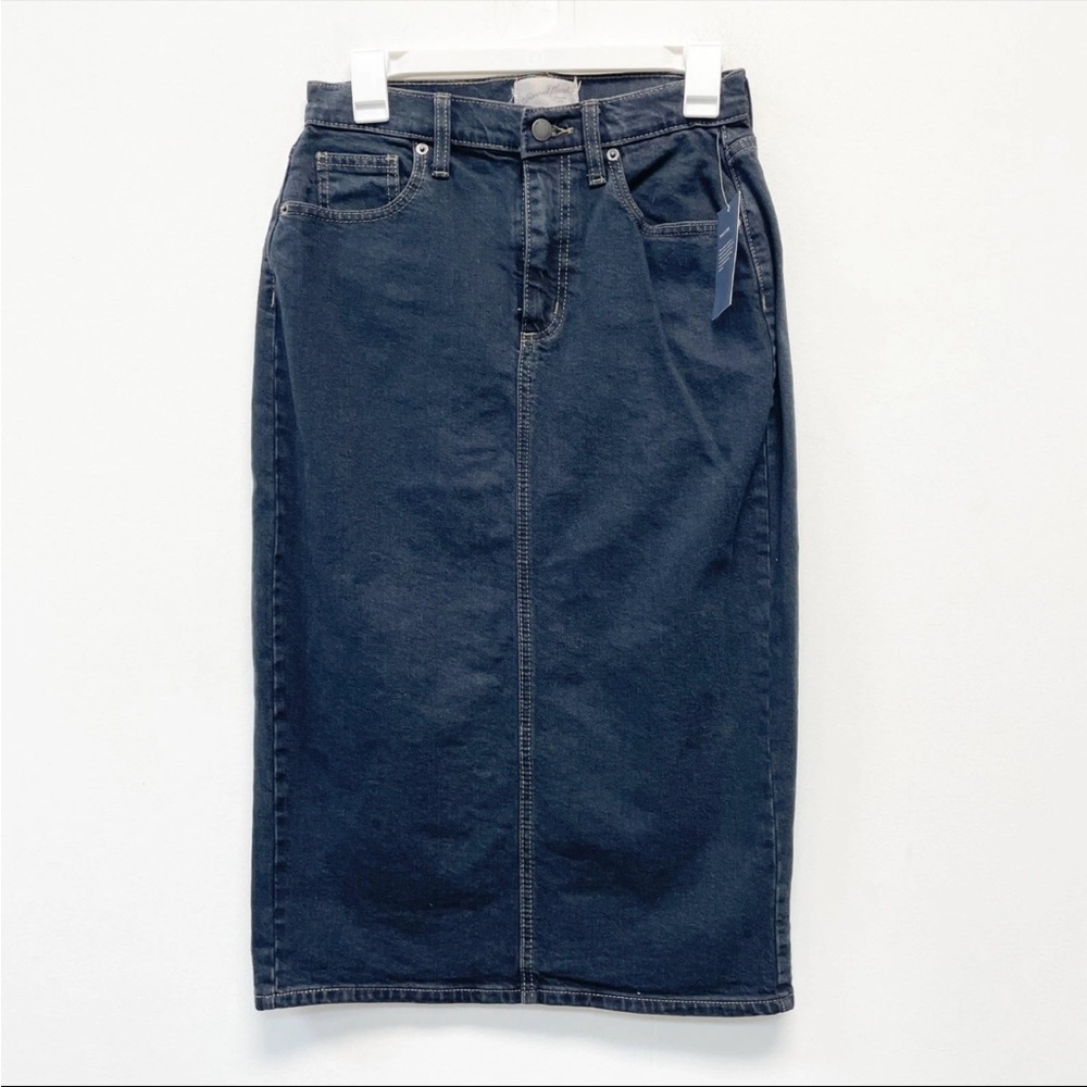π Universal Thread Women's High Rise Denim Back Slit Midi Skirt Dark Wash | NWT - Picture 2 of 11